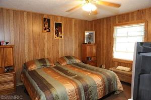 907 2nd, Pullman, MI 49450 photo 5