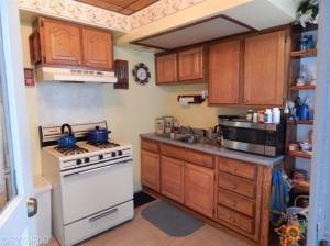 202 N Orange St, Sturgis, MI 49091 photo 11