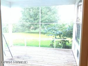 408 Hicks Ave, Plainwell, MI 49080 photo 8