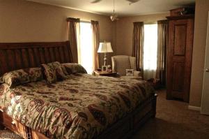 376 Boyer Ct, Marshall, MI 49068 photo 16