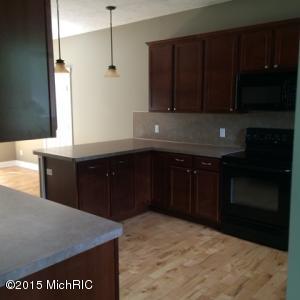 900 Beech St, Lowell, MI 49331 photo 11