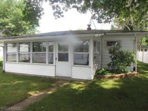 23218 Van Resort Dr, Mendon, MI 49072 photo 1