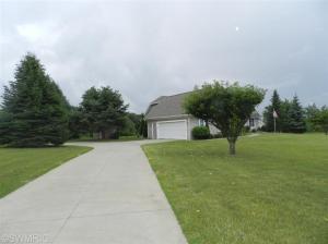 313 Annes Ct, Plainwell, MI 49080 photo 24
