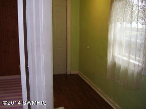 606 Harrison Ave, Belding, MI 48809 photo 12