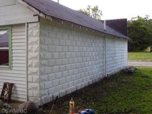 606 Harrison Ave, Belding, MI 48809 photo 3