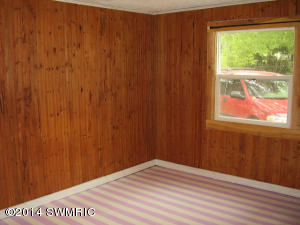 606 Harrison Ave, Belding, MI 48809 photo 13