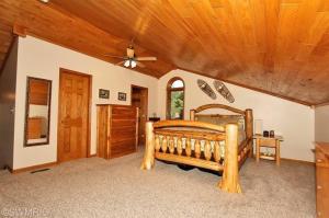 4253 E Arthur, Hesperia, MI 49421 photo 9