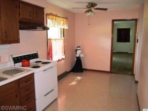 125 Larry Dr, Waldron, MI 49288 photo 5