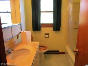 125 Larry Dr, Waldron, MI 49288 photo 6