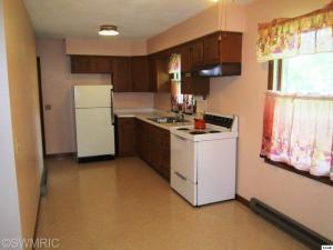 125 Larry Dr, Waldron, MI 49288 photo 4