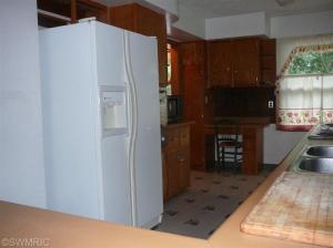 14963 E Augusta Dr, Augusta, MI 49012 photo 3