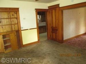 500 Maple St, Three Rivers, MI 49093 photo 5