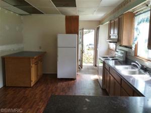347 Second St, Manistee, MI 49660 photo 5