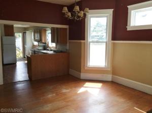 347 Second St, Manistee, MI 49660 photo 7