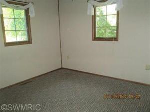 15024 White Rd, Bailey, MI 49303 photo 8