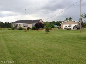 3868 Jordan Rd, Freeport, MI 49325 photo 1