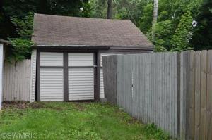 709 Constantine, Three Rivers, MI 49093 photo 2