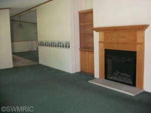 14931 Drummond Rd, Constantine, MI 49042 photo 4