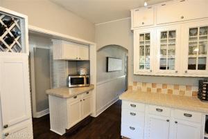 116 E Ann St, Spring Lake, MI 49456 photo 7