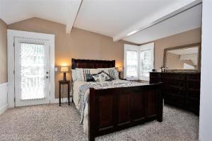 116 E Ann St, Spring Lake, MI 49456 photo 13