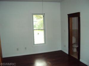 324 S Main, Bellevue, MI 49021 photo 9