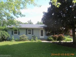 713 Grove St, Belding, MI 48809 photo 1