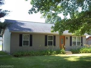 235 Eaglehurst Dr, Jerome, MI 49249 photo 1