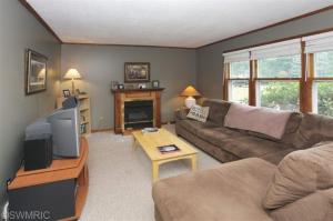 52178 Nancy Ln, Three Rivers, MI 49093 photo 3