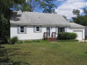  837 Diane Ave SE, Kentwood, MI 49508 photo 1