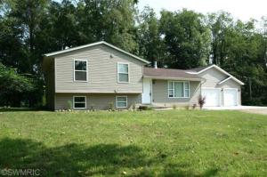 12894 Burchette Rd, Plainwell, MI 49080 photo 1