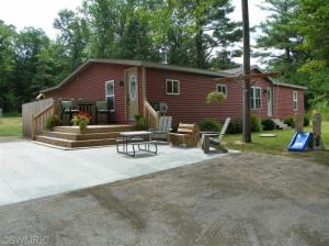 1354 S Cypress, White Cloud, MI 49349 photo 2