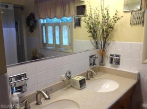 544 Eighth St, Manistee, MI 49660 photo 16