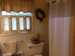544 Eighth St, Manistee, MI 49660 photo 18
