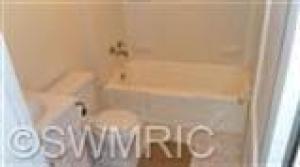 65 Wright St, Coldwater, MI 49036 photo 5