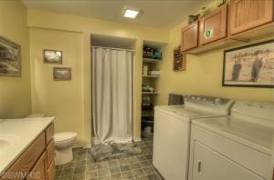 2929 Hidden Forest Ct, Dorr, MI 49323 photo 16