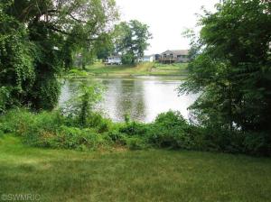 318 E Main St, Mendon, MI 49072 photo 2