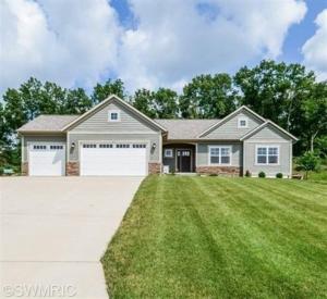 644 Reece Ct SE, Lowell, MI 49331 photo 1