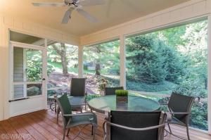5447 Forest Bend Dr SE, Ada, MI 49301 photo 12