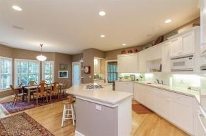 5447 Forest Bend Dr SE, Ada, MI 49301 photo 7