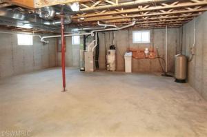 1085 5th St, Plainwell, MI 49080 photo 16
