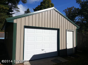 490 Sixth St, Baldwin, MI 49304 photo 3