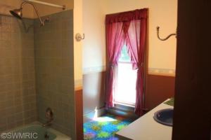 407 E Main St, Mendon, MI 49072 photo 20