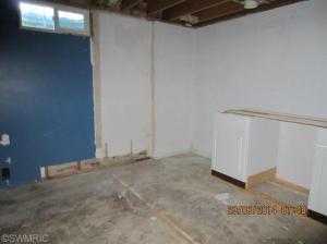 123 E Clark St, Grant, MI 49327 photo 4