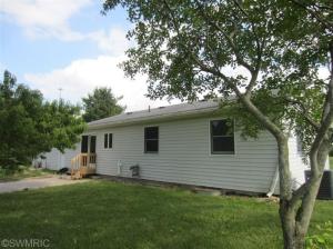 123 E Clark St, Grant, MI 49327 photo 16