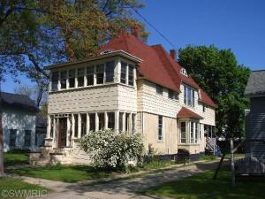 266 Second Ave, Manistee, MI 49660 photo 1