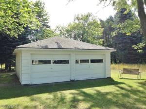 3887 Maple Rd, Manistee, MI 49660 photo 19