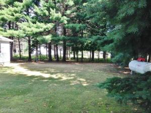 3887 Maple Rd, Manistee, MI 49660 photo 22