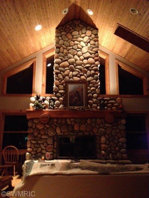 9568 E Riverside Dr, Irons, MI 49644 photo 3