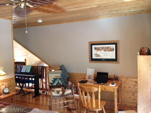 9568 E Riverside Dr, Irons, MI 49644 photo 11