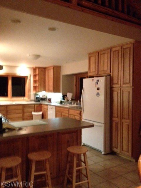 9568 E Riverside Dr, Irons, MI 49644 photo 5